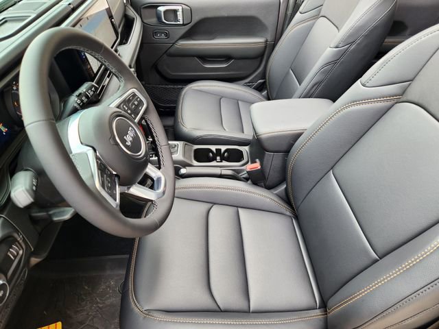 New 2026 Jeep Wrangler Unlimited Sahara image 9