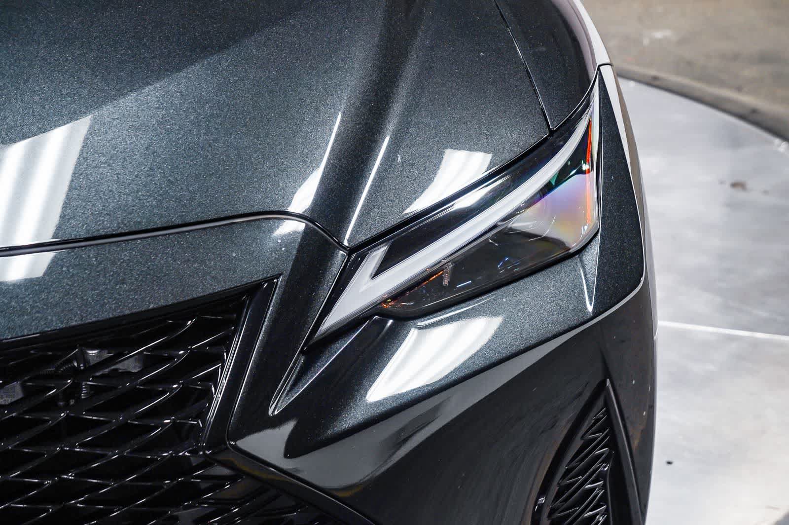 Used 2025 Lexus IS 300 F Sport RWD image 7