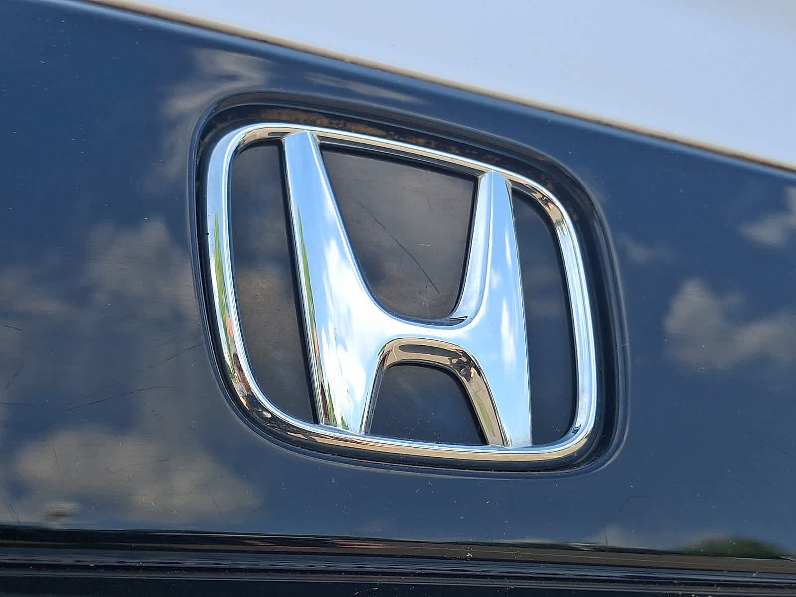 Certified 2024 Honda Accord EX image 31