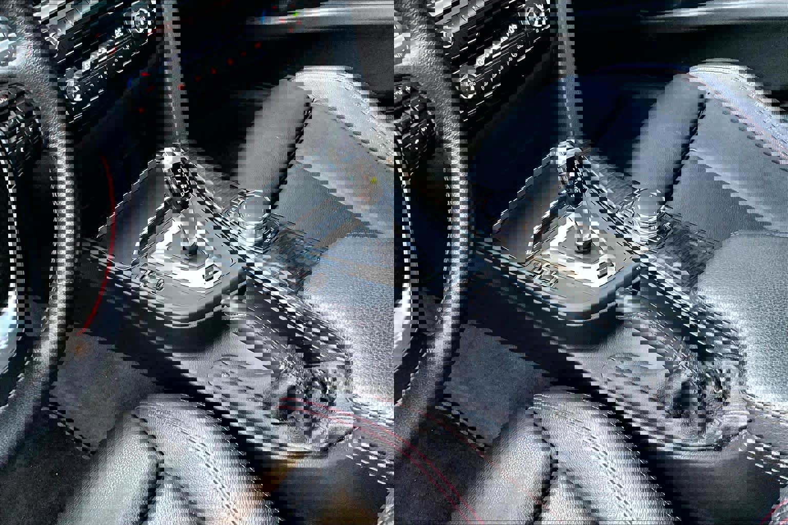 Used 2018 BMW 330e image 17