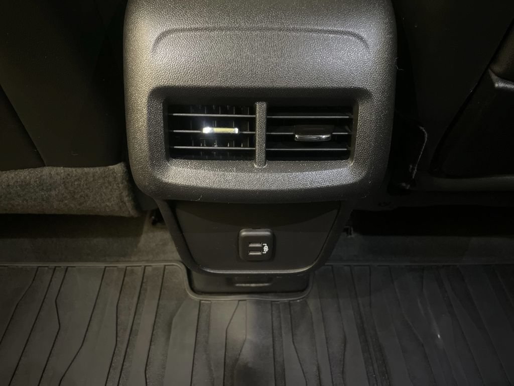 Used 2019 GMC Terrain SLT w/ Preferred Package AWD/4WD image 16