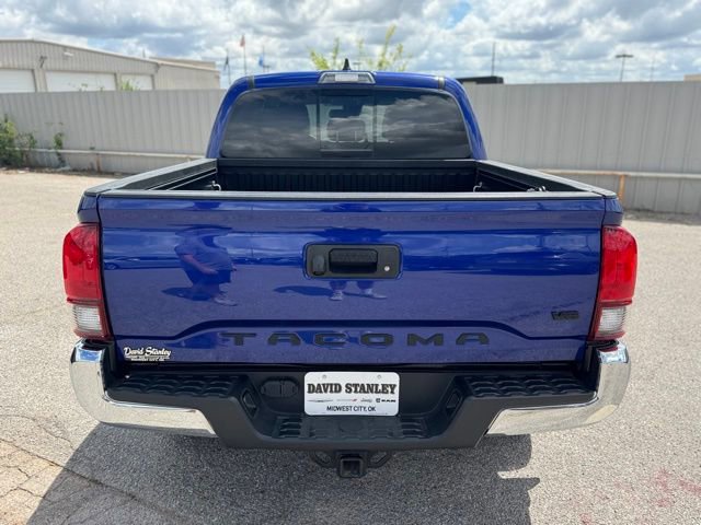 Used 2022 Toyota Tacoma SR5 RWD image 5