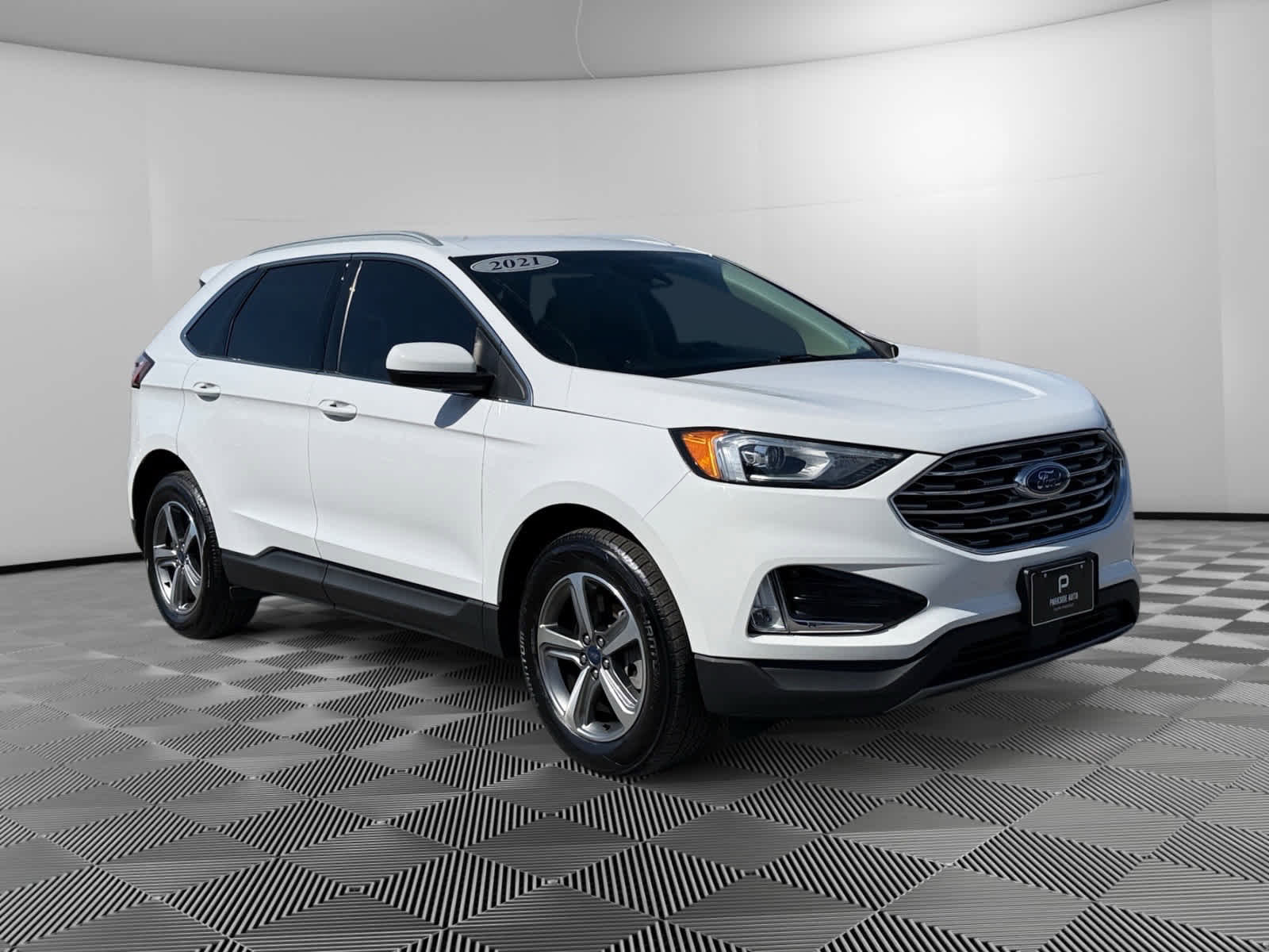 Used 2021 Ford Edge SEL w/ Convenience Package image 7