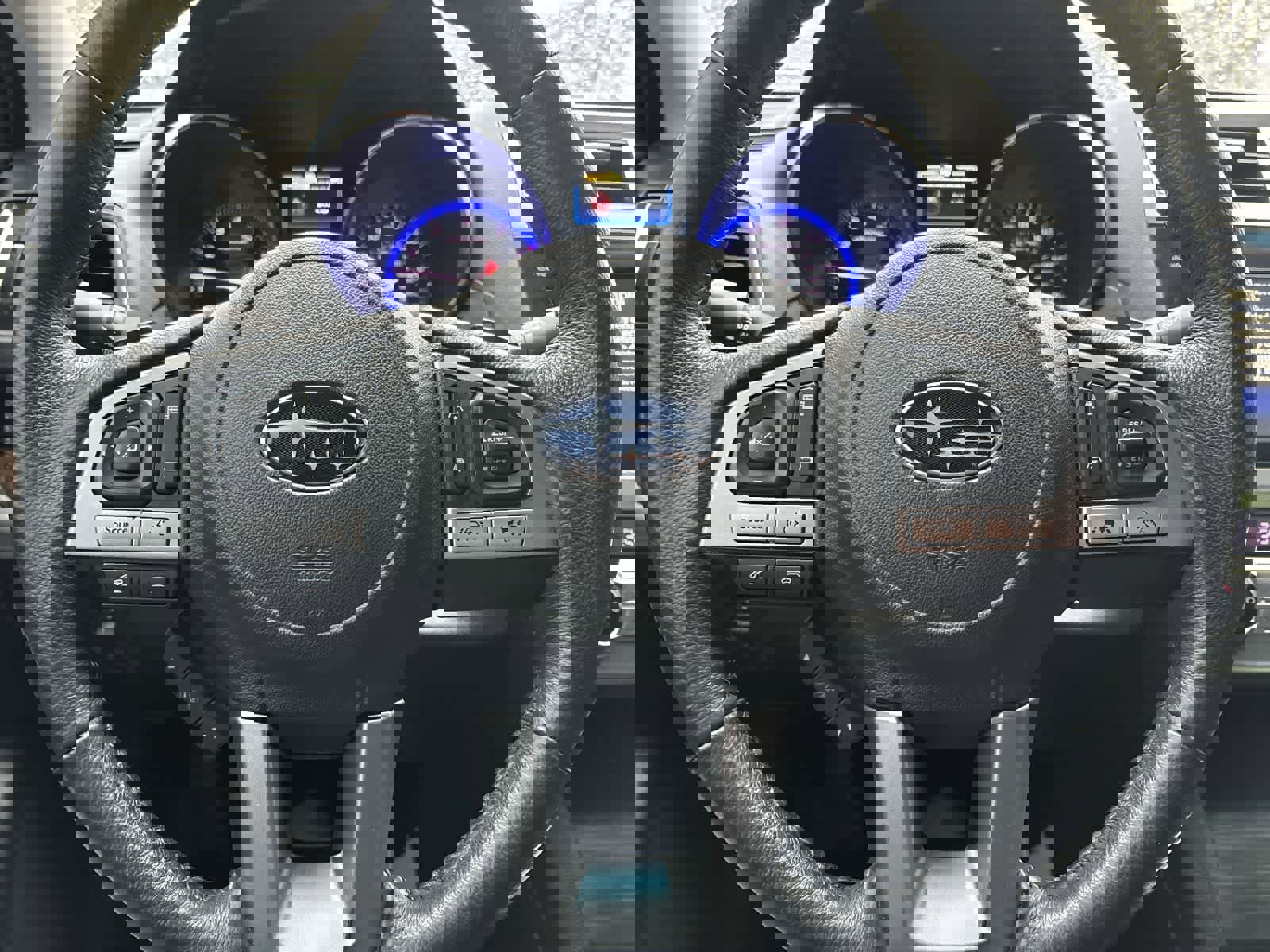 Used 2017 Subaru Outback 2.5i Limited AWD/4WD image 7