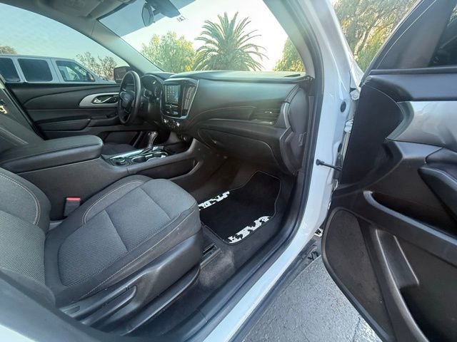 Used 2019 Chevrolet Traverse LS image 10