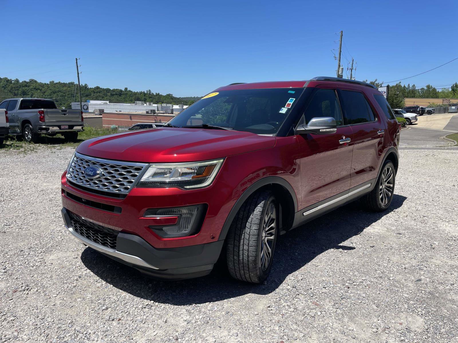 Used 2017 Ford Explorer Platinum AWD/4WD image 27