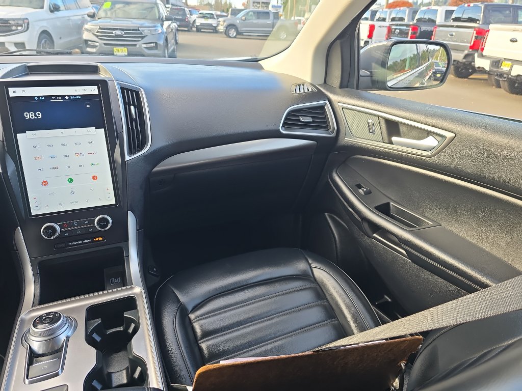 Certified 2024 Ford Edge SEL image 22