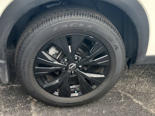 Used 2023 Nissan Rogue SV w/ SV Premium B Package FWD image 7