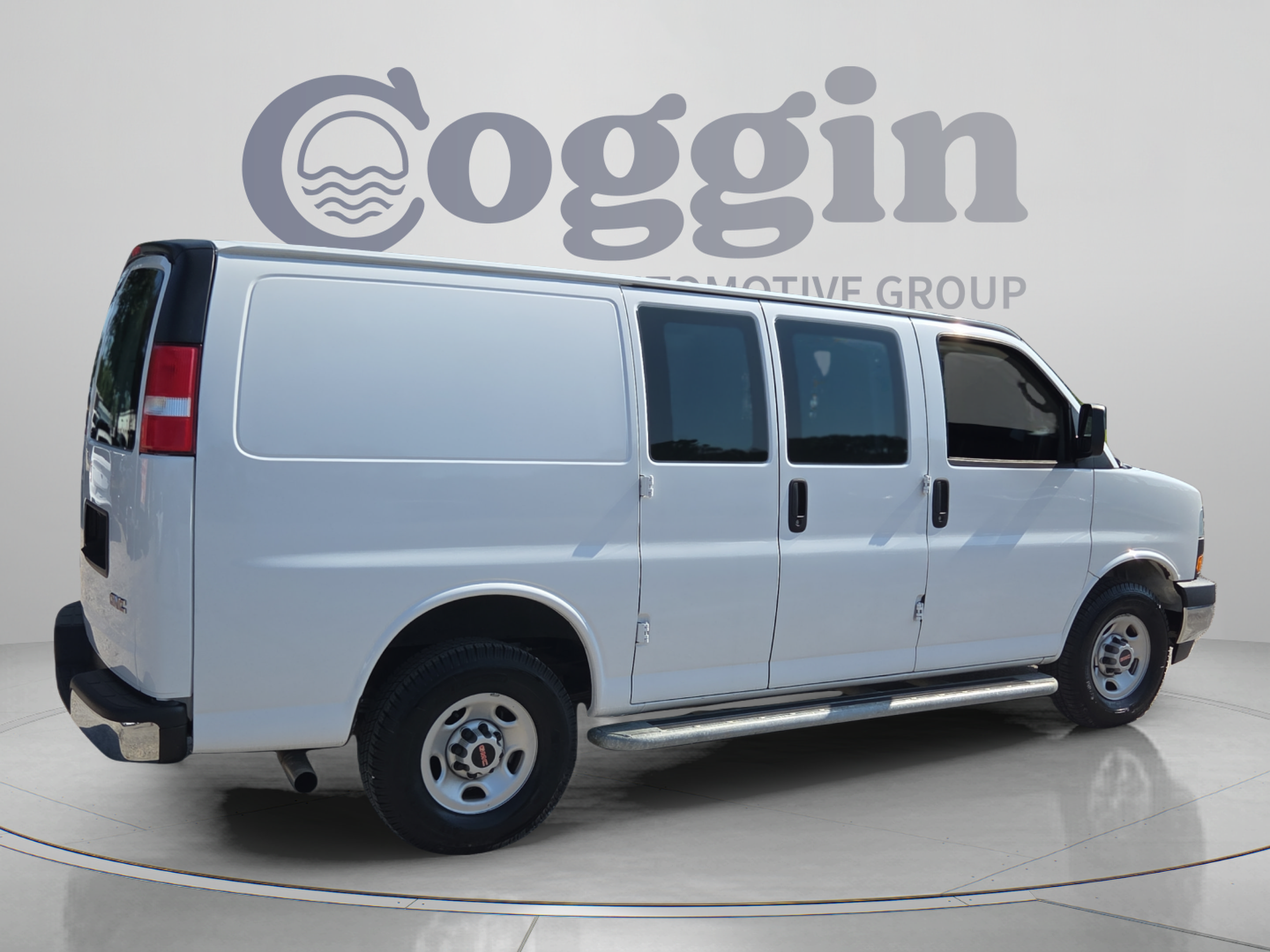 Used 2023 GMC Savana 2500 w/ Driver Convenience Package RWD image 5