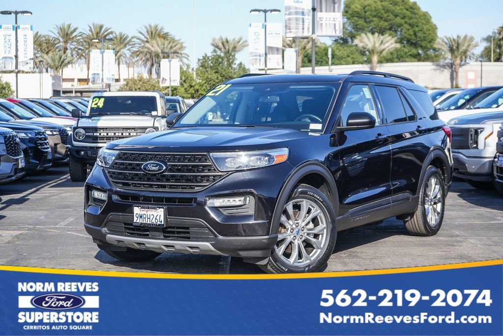 Used 2021 Ford Explorer XLT w/ Equipment Group 202A AWD/4WD image 1