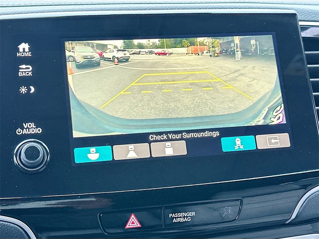 Used 2019 Honda Pilot Touring image 14