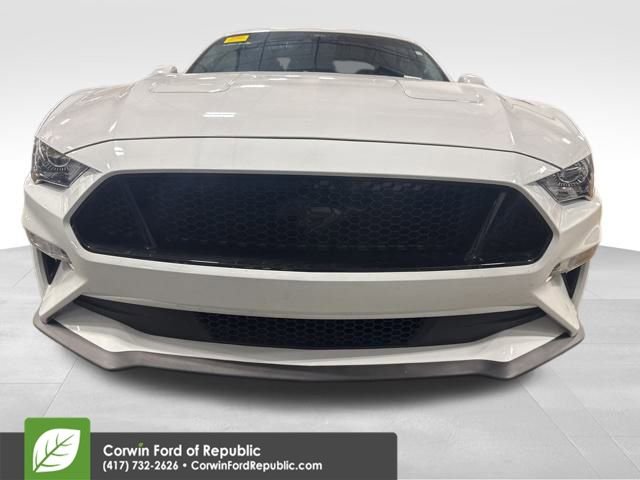 Used 2022 Ford Mustang GT Premium w/ Equipment Group 401A image 2