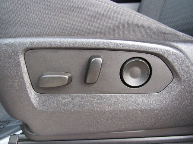 Used 2023 GMC Sierra 1500 SLE image 14