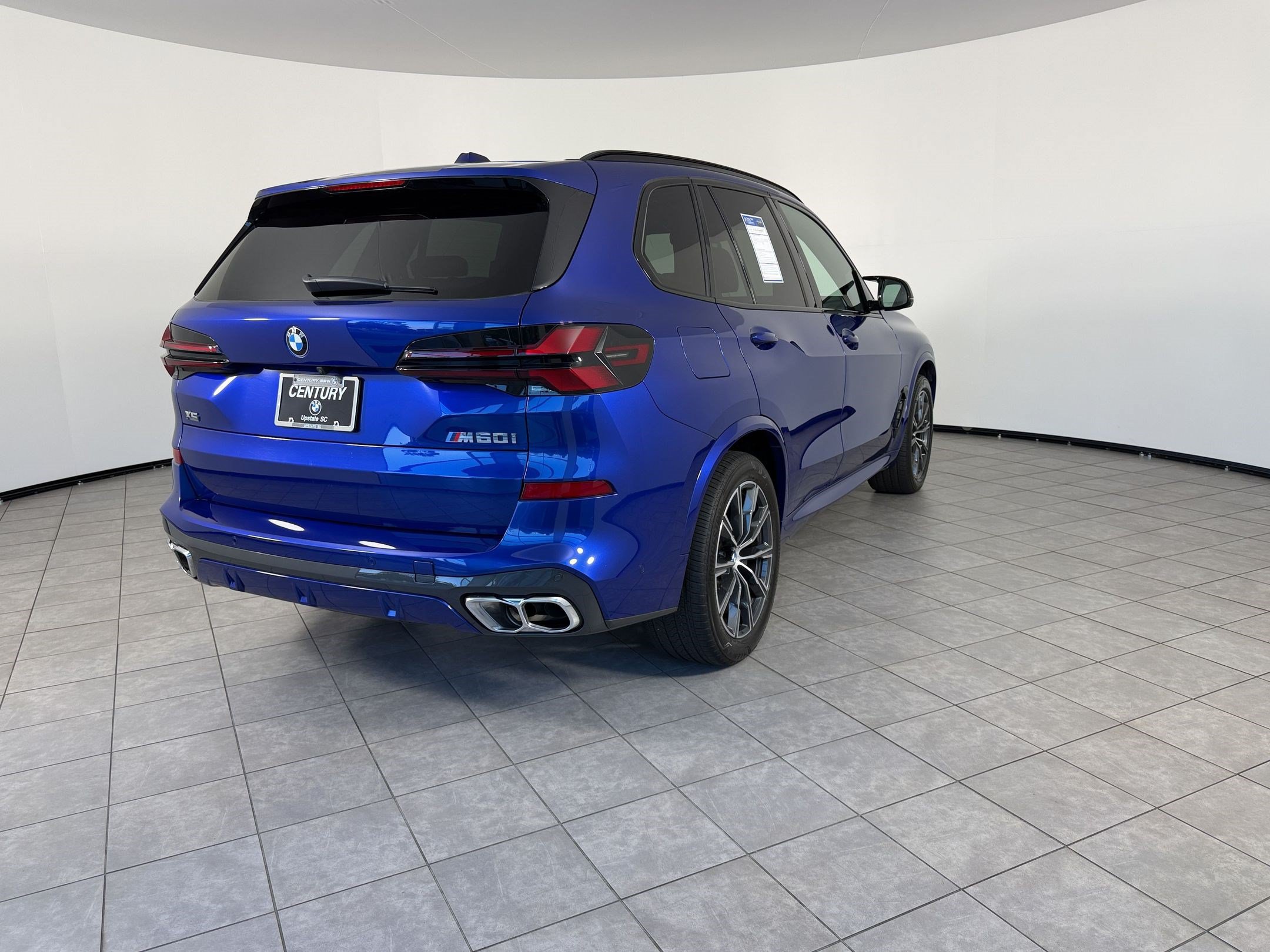 Certified 2025 BMW X5 M60i w/ Climate Comfort Package AWD/4WD image 9