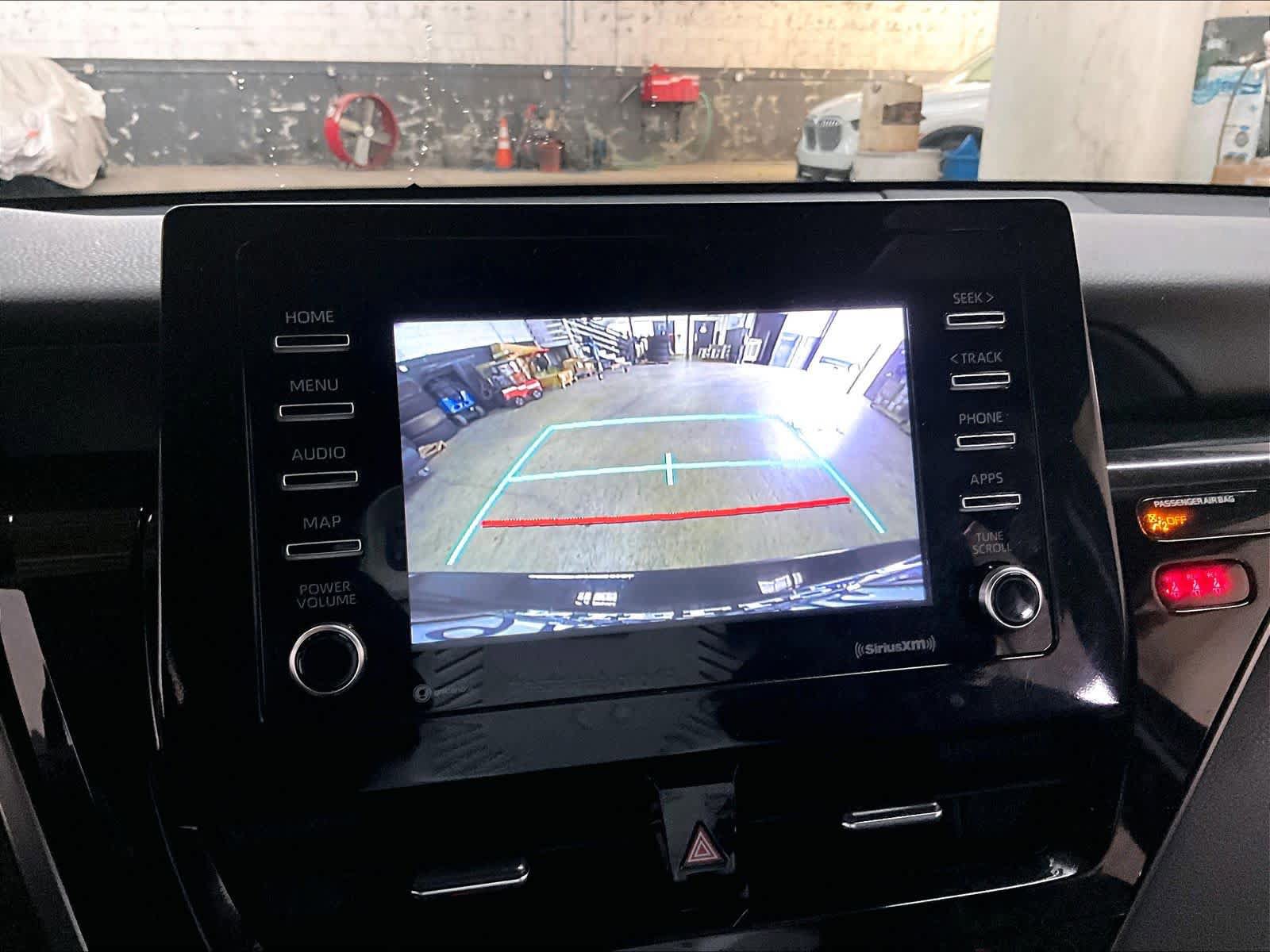 Used 2023 Toyota Camry SE FWD image 23