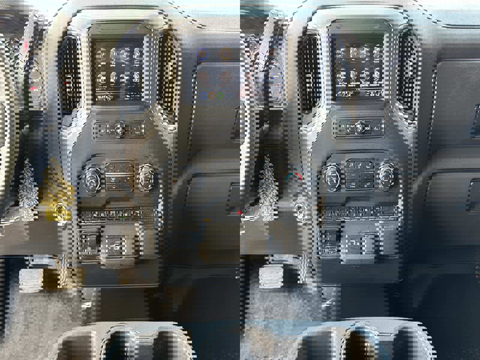 Used 2024 Chevrolet Silverado 1500 Custom image 40