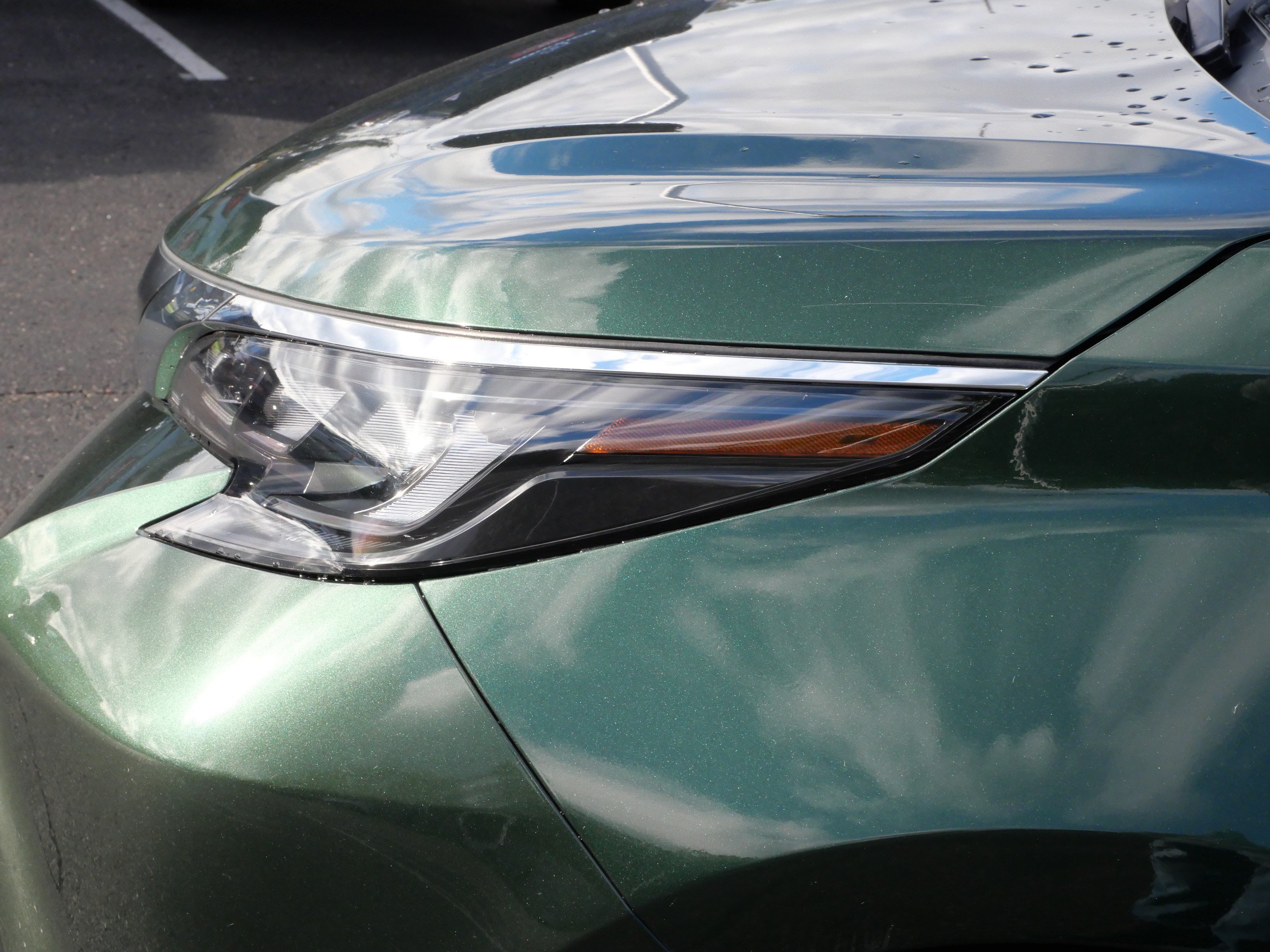 Certified 2025 Toyota Sienna LE AWD/4WD image 16