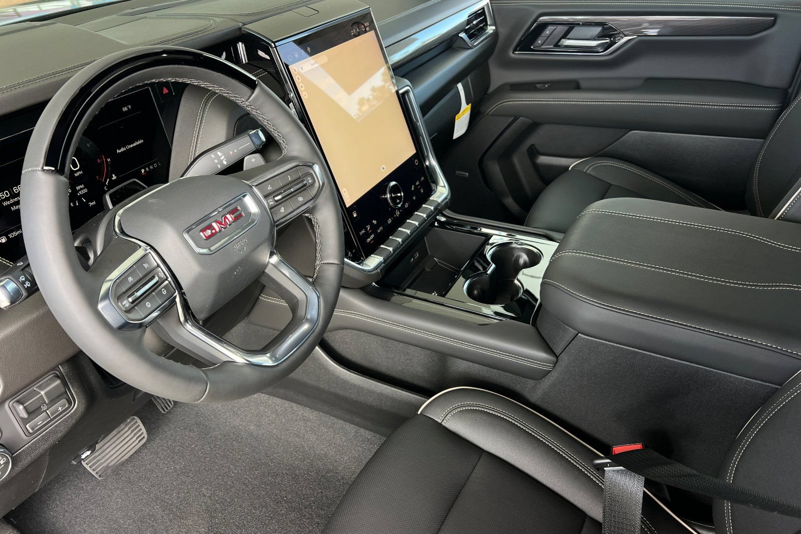 New 2026 GMC Yukon XL Elevation AWD/4WD image 7