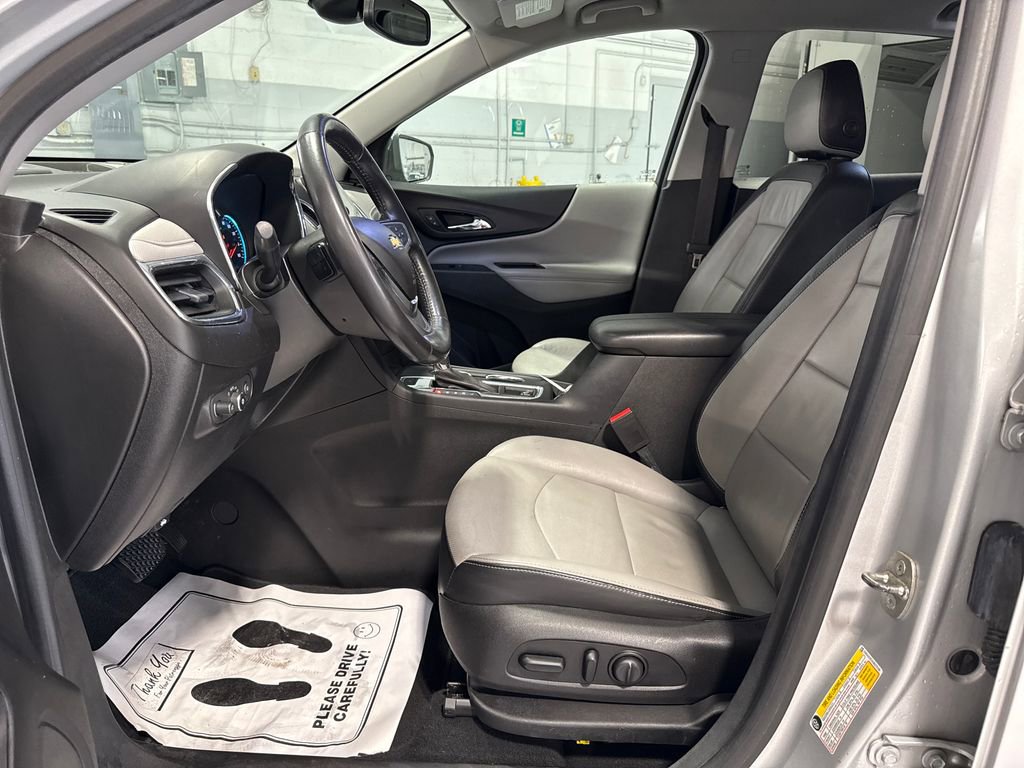 Used 2018 Chevrolet Equinox Premier AWD/4WD image 25