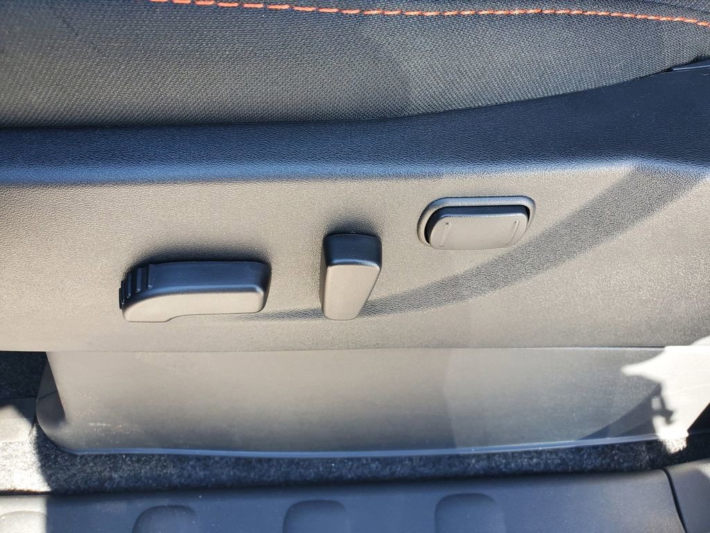 New 2025 Nissan Frontier PRO-4X image 9