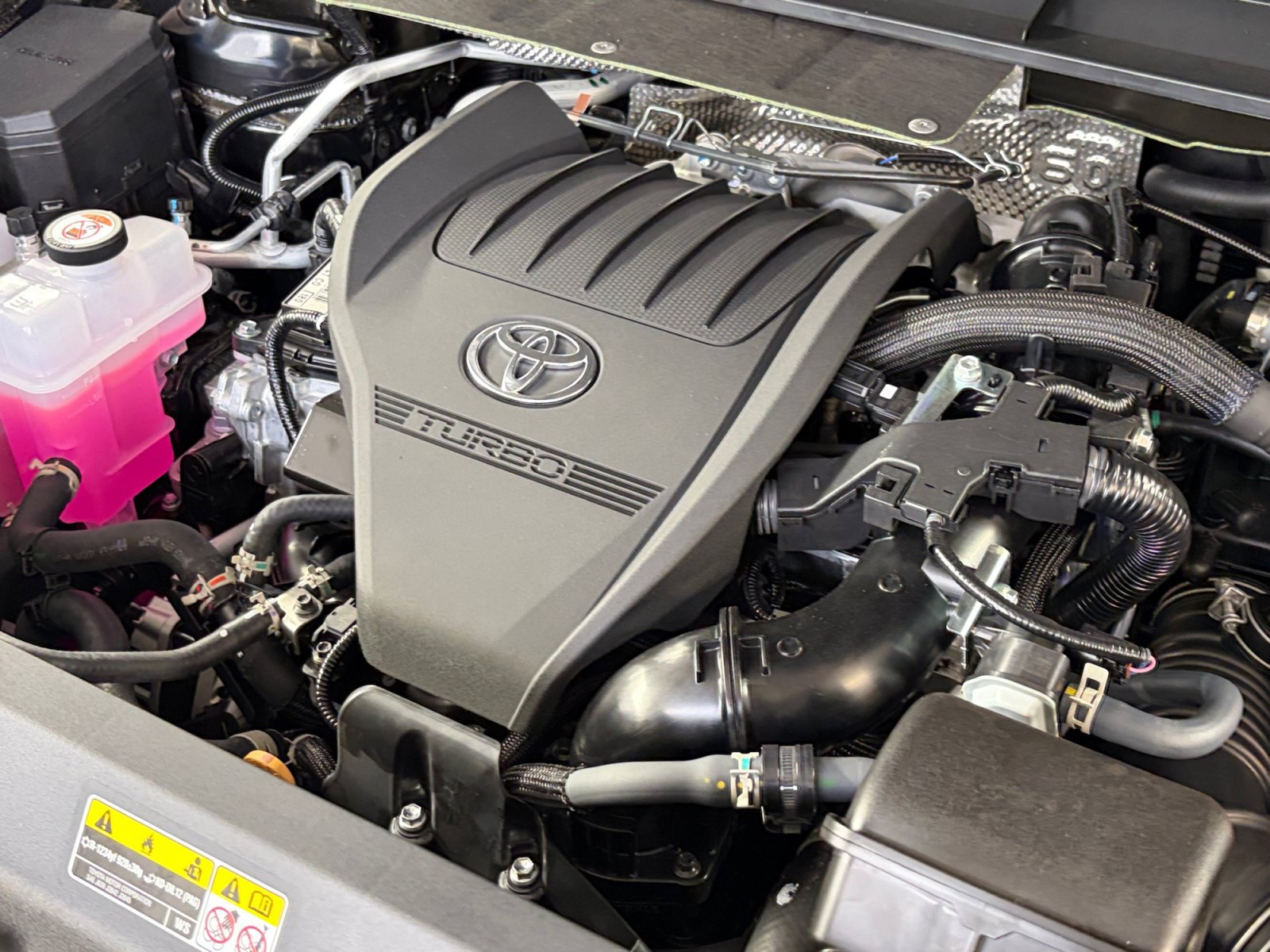 New 2026 Toyota Highlander Limited AWD/4WD image 22