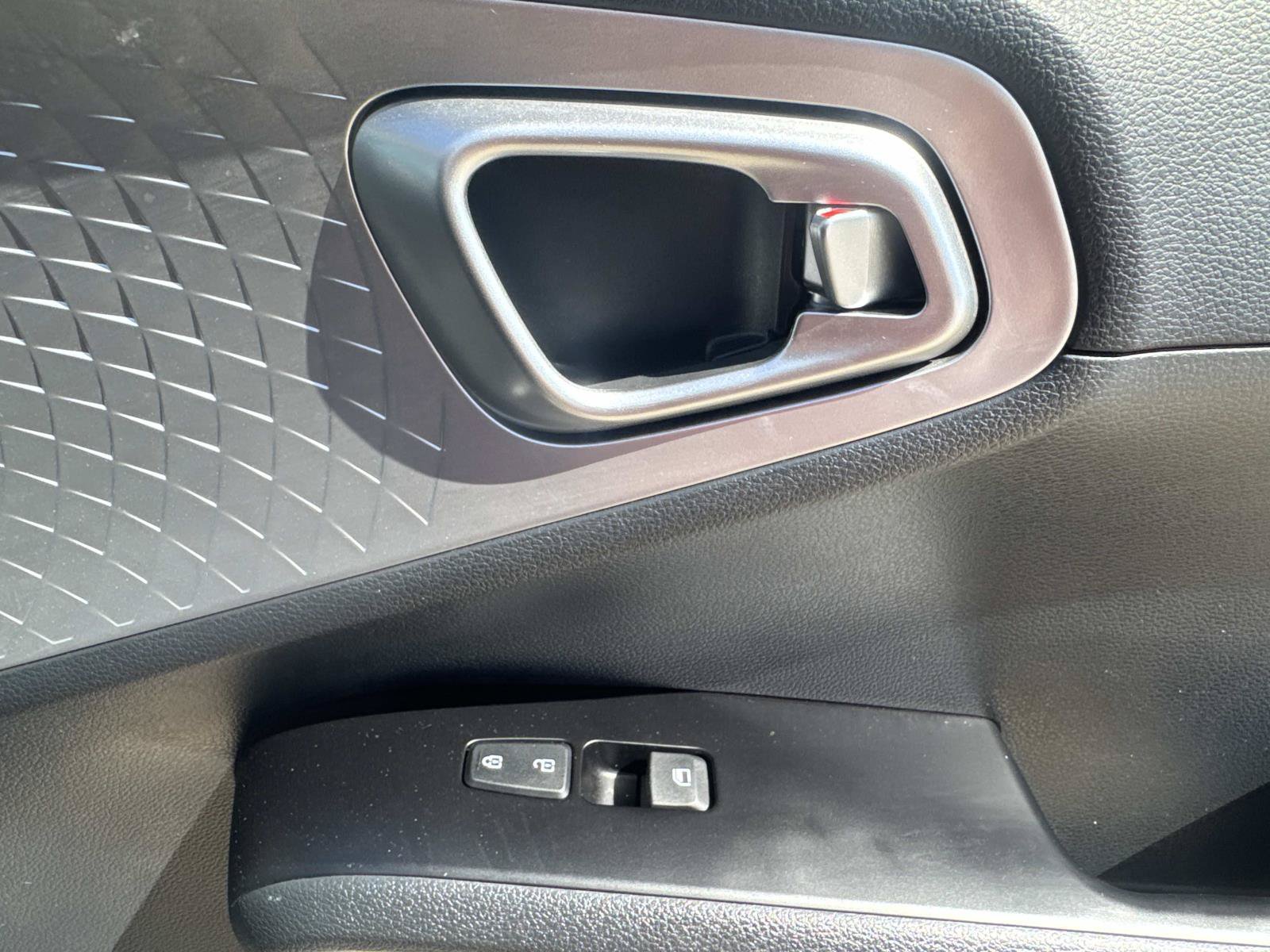 Used 2022 Kia Soul LX FWD image 14