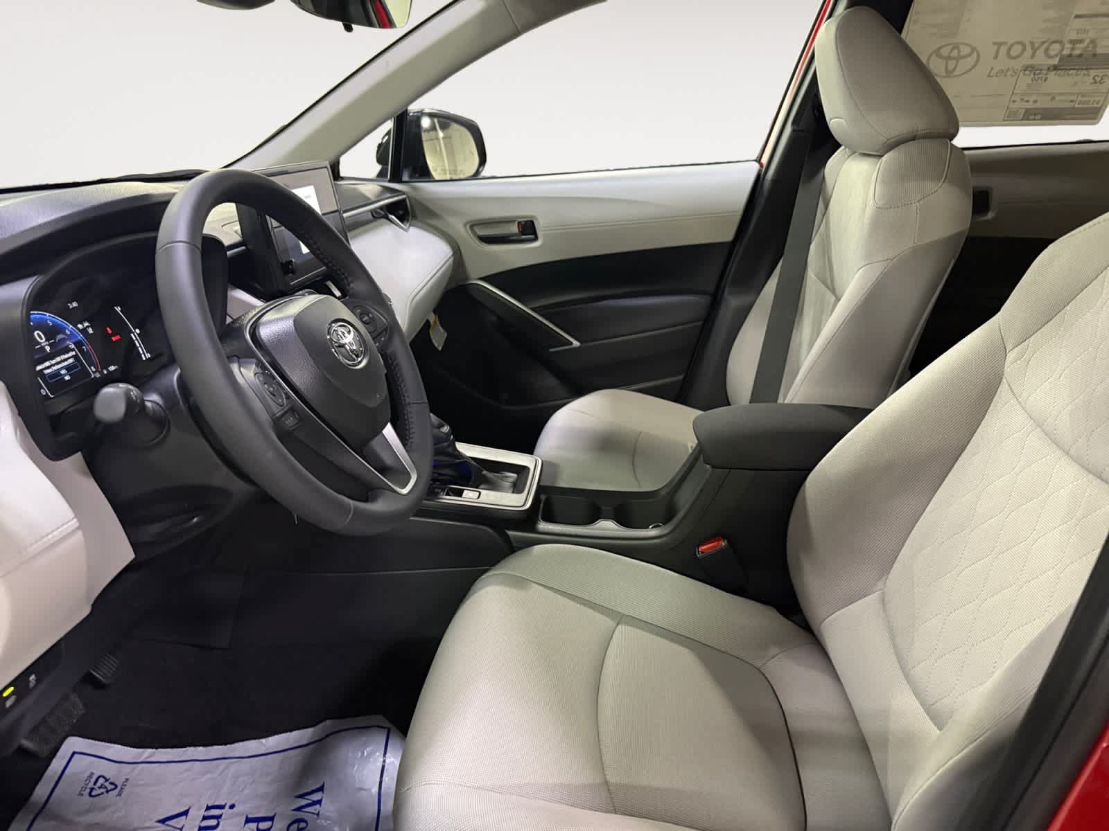 New 2026 Toyota Corolla Cross LE FWD image 11