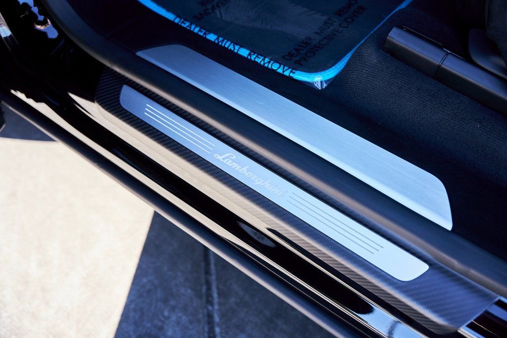 Used 2024 Lamborghini Urus Performante image 45