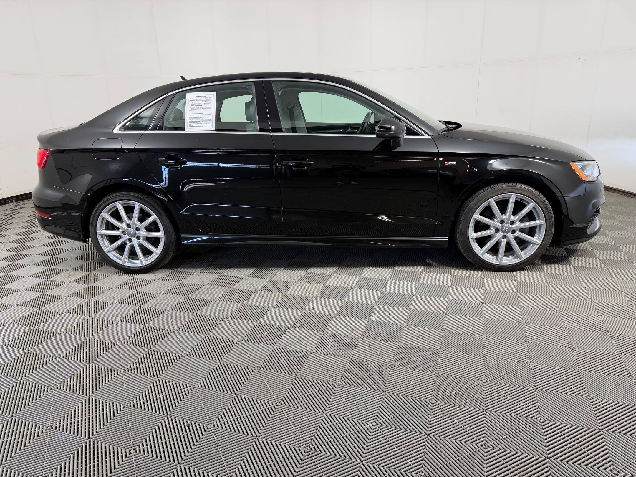 Used 2016 Audi A3 1.8T Prestige w/ Prestige Package FWD image 8