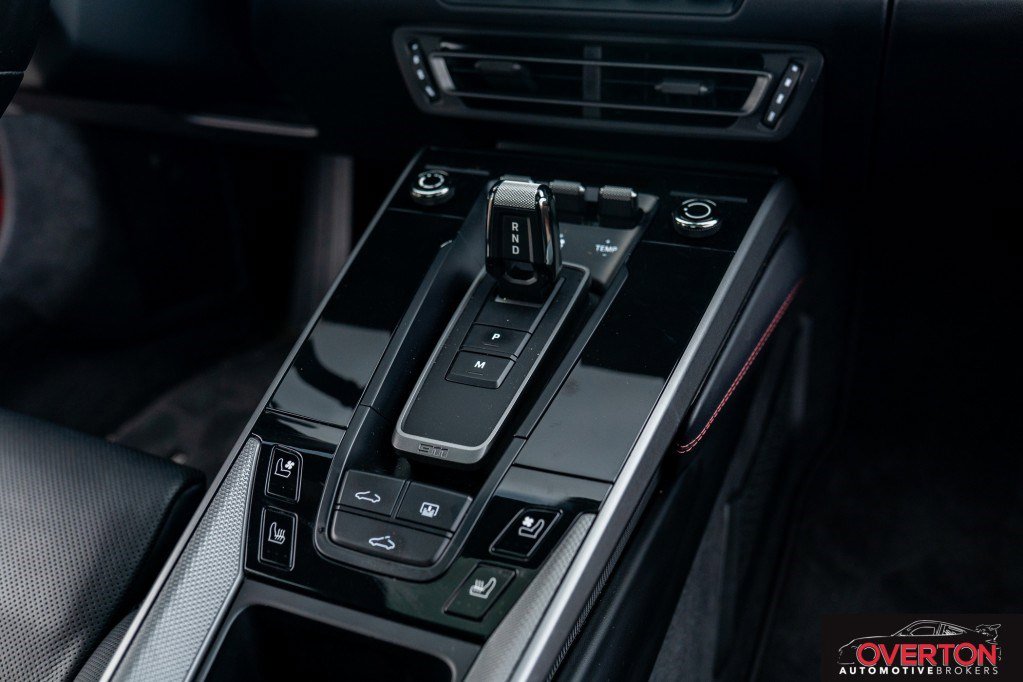 Used 2024 Porsche 911 Carrera image 24
