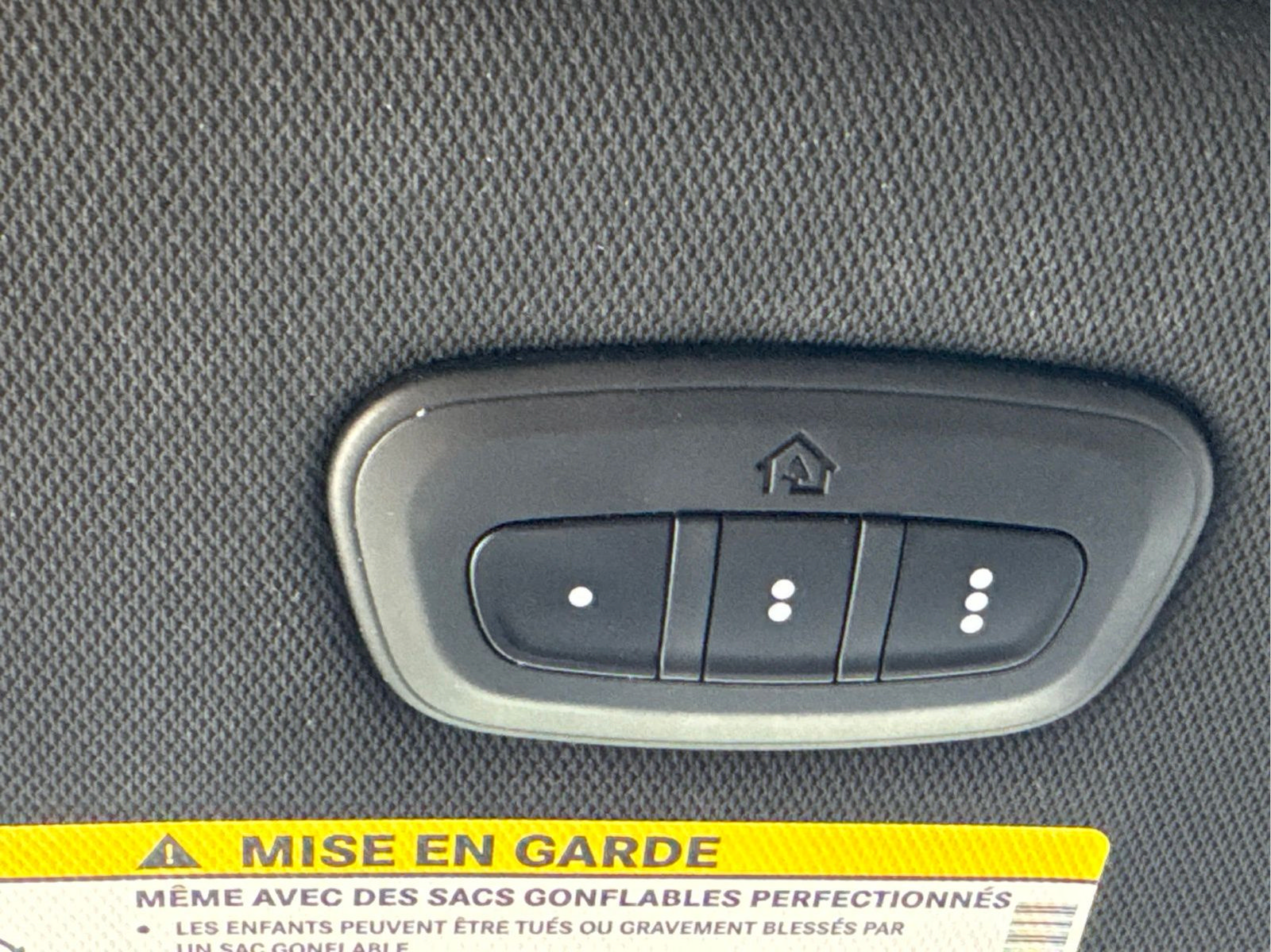 Certified 2020 Chrysler Pacifica Limited FWD image 33
