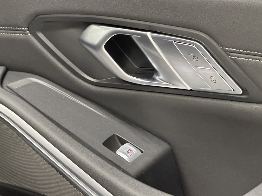Used 2025 BMW M3 Competition w/ Executive Package image 19