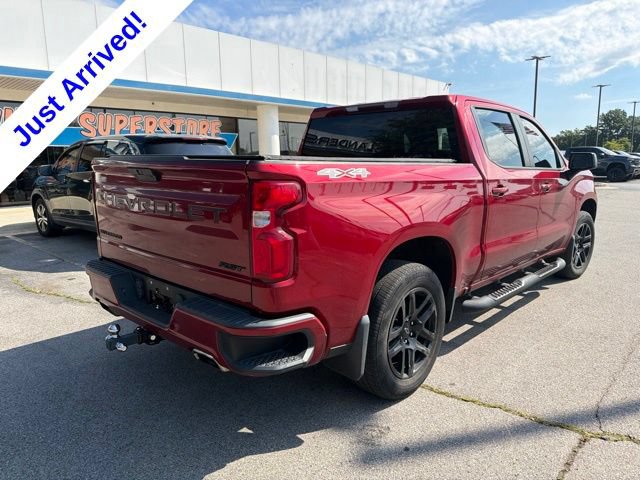 Used 2022 Chevrolet Silverado 1500 RST w/ LPO, Blackout Package AWD/4WD image 3