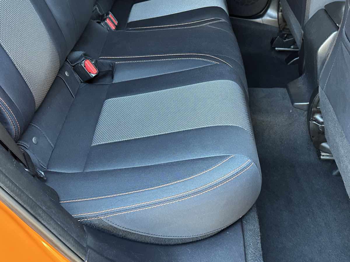 Used 2018 Subaru Crosstrek 2.0i Premium w/ Eyesight System image 10