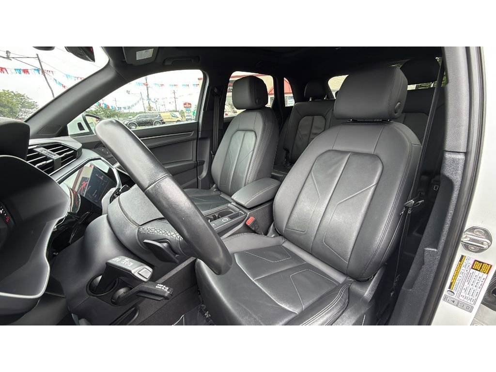 Used 2023 Audi Q3 2.0T Premium image 8