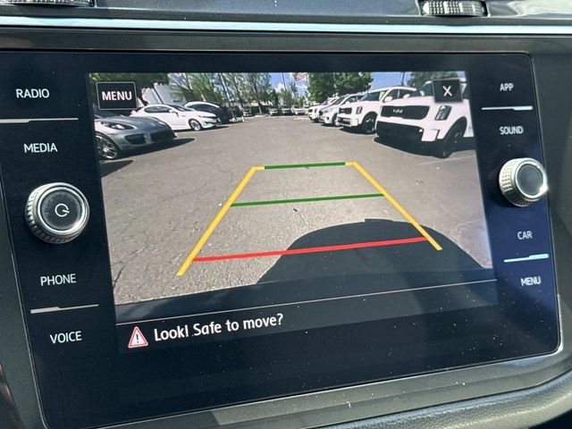 Used 2018 Volkswagen Tiguan SE image 20