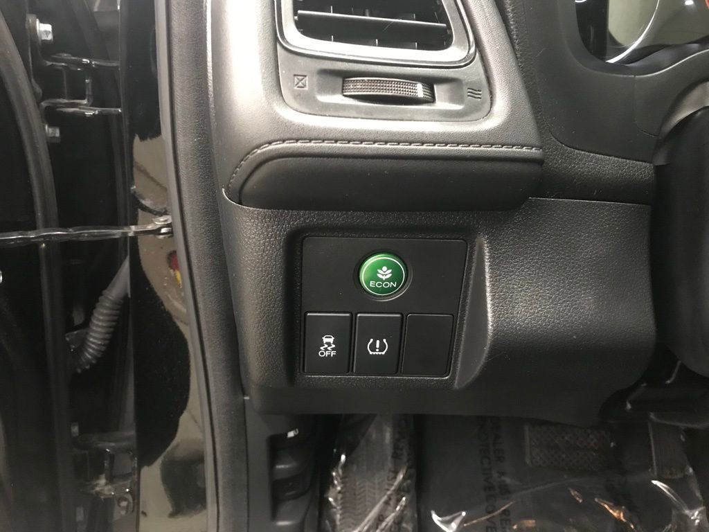 Used 2022 Honda HR-V LX image 23