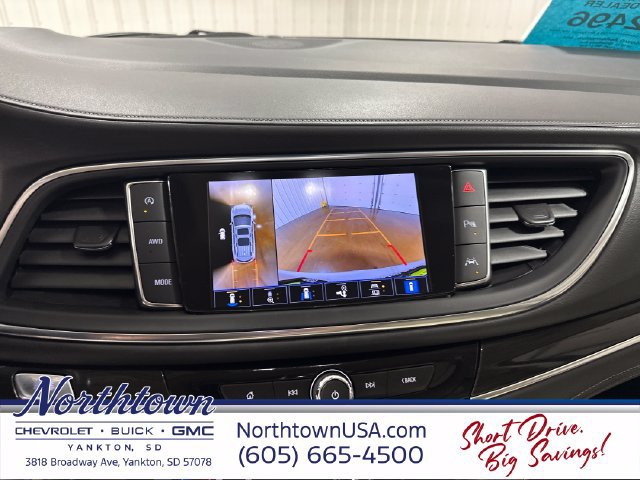 Used 2024 Buick Enclave Premium AWD/4WD image 21