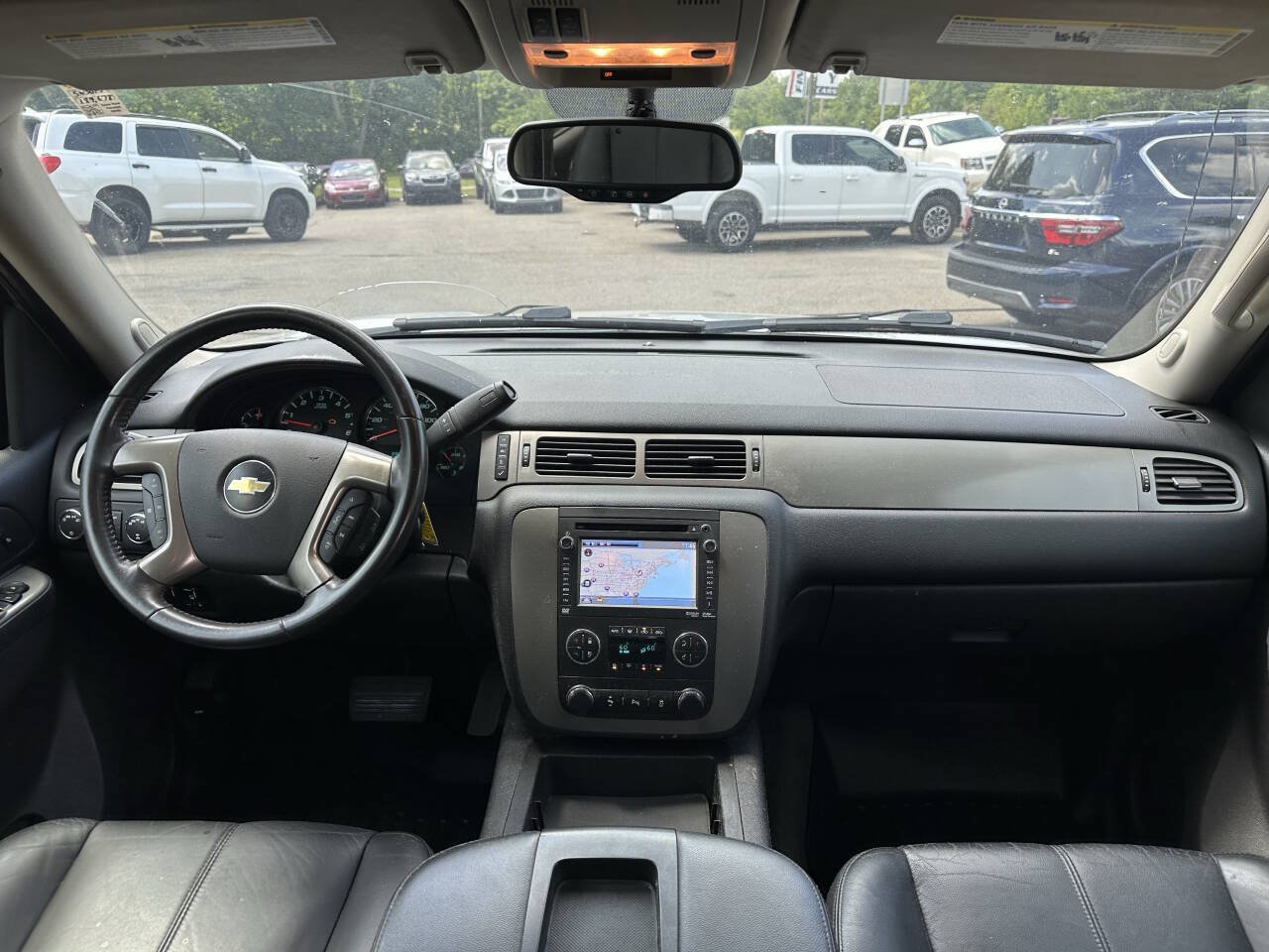 Used 2012 Chevrolet Avalanche LT AWD/4WD image 21