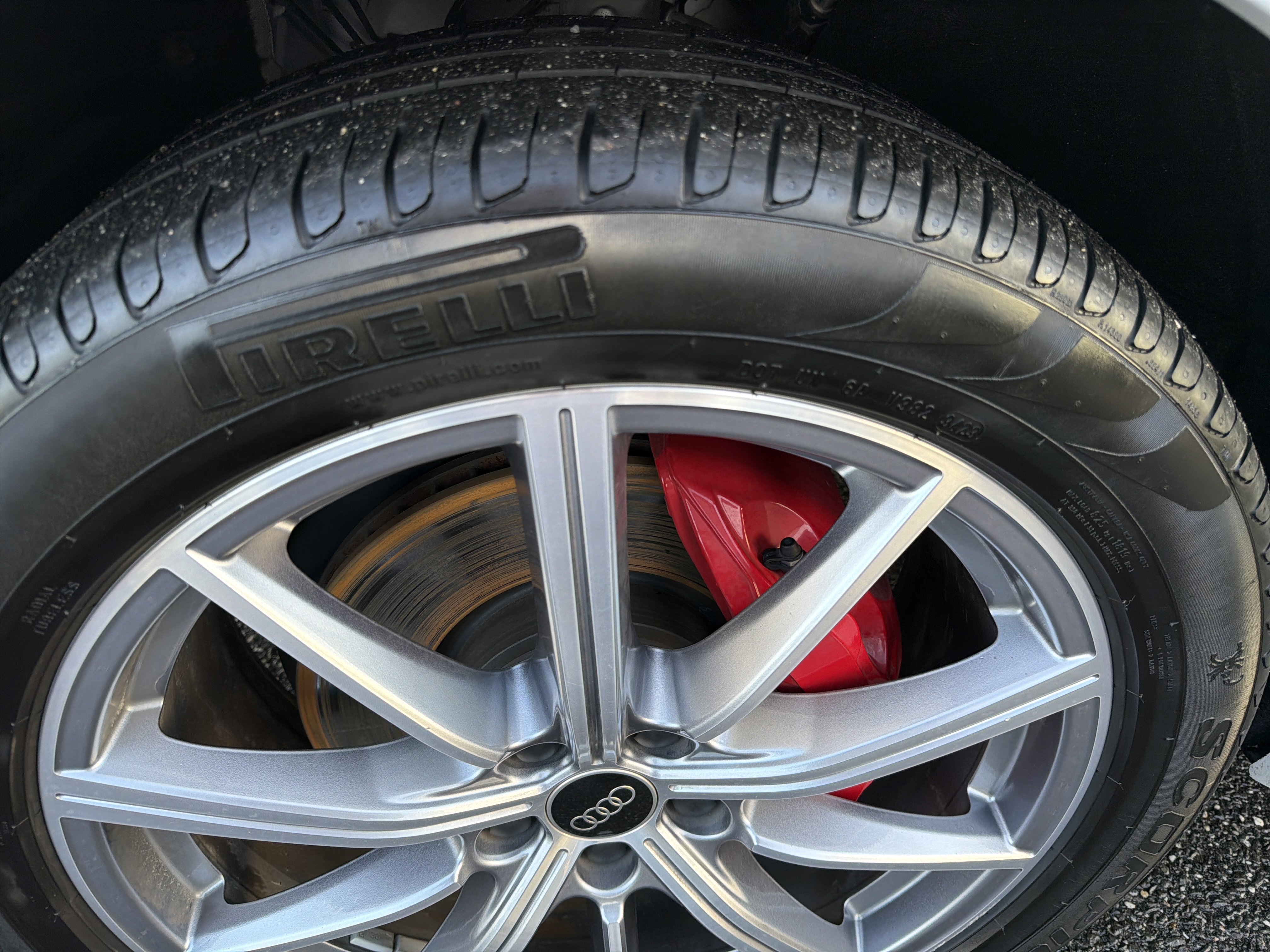 Certified 2024 Audi Q5 e Prestige AWD/4WD image 4