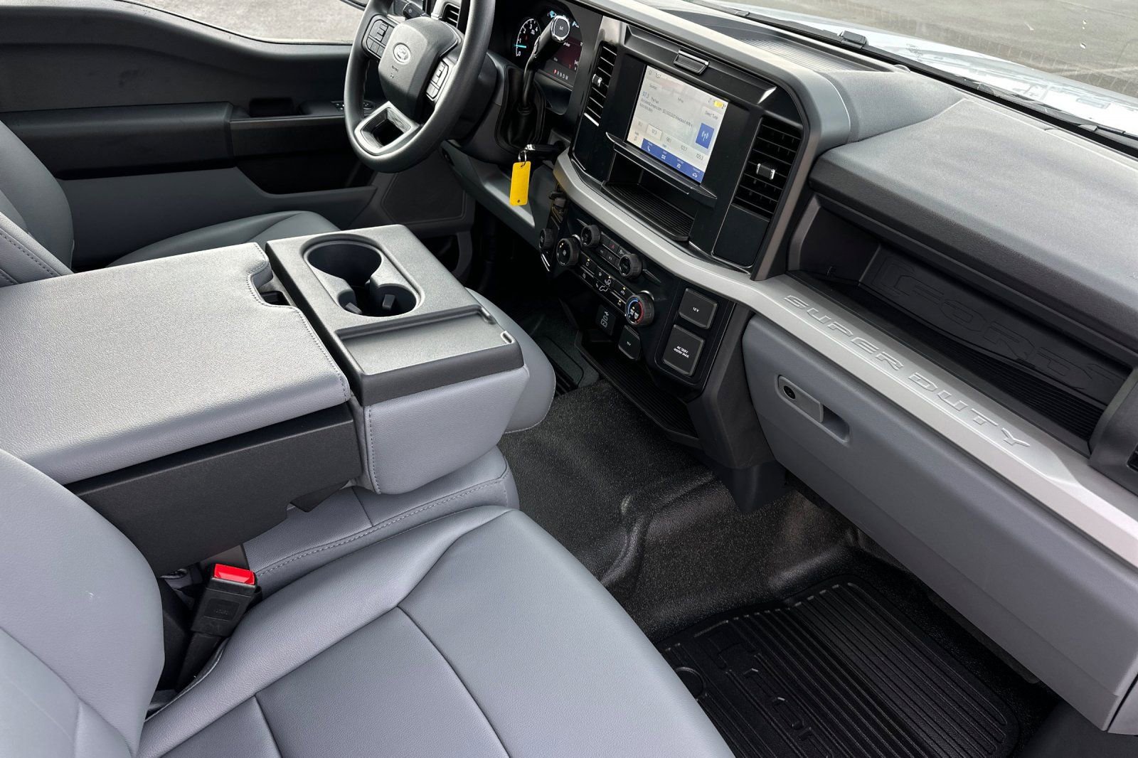 New 2026 Ford F250 XL w/ XL Chrome Package image 13