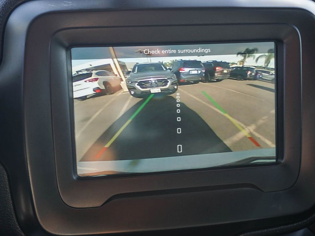 Used 2018 Jeep Renegade Limited w/ Safety & Security Group FWD image 23