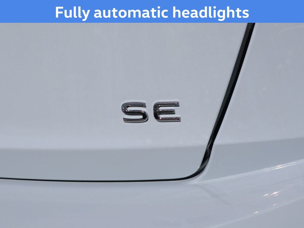 New 2026 Volkswagen Jetta SE FWD image 10