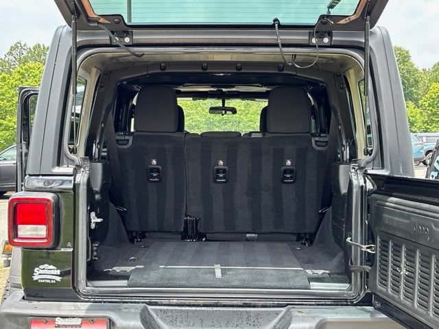 Used 2018 Jeep Wrangler Unlimited Sport AWD/4WD image 28