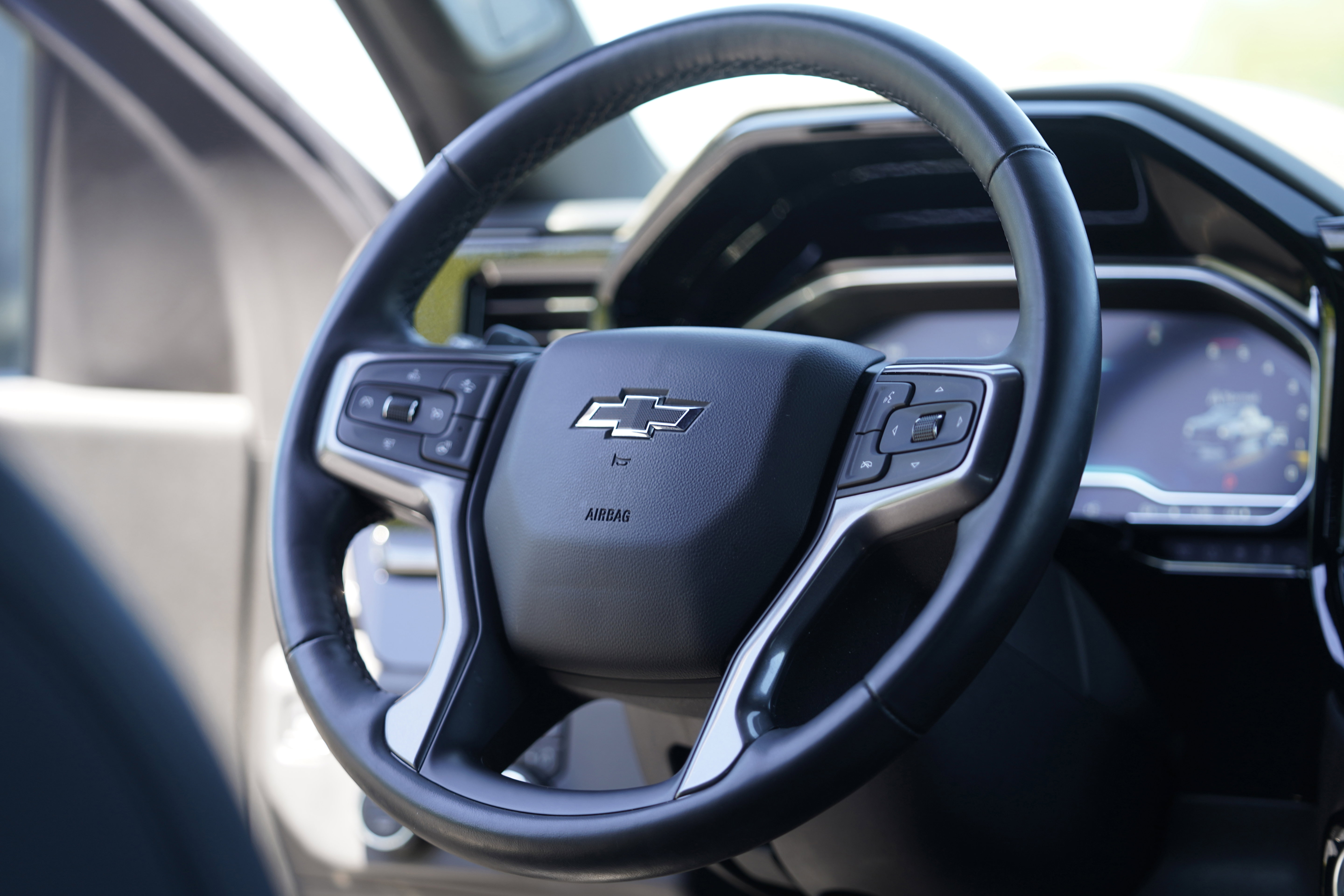 Certified 2024 Chevrolet Silverado 1500 ZR2 w/ ZR2 Bison Edition image 18