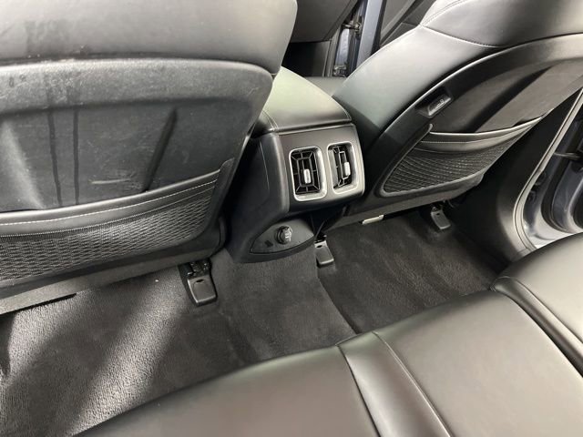 Used 2024 Kia Sorento S image 45