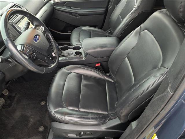 Used 2019 Ford Explorer XLT w/ Equipment Group 202A image 21