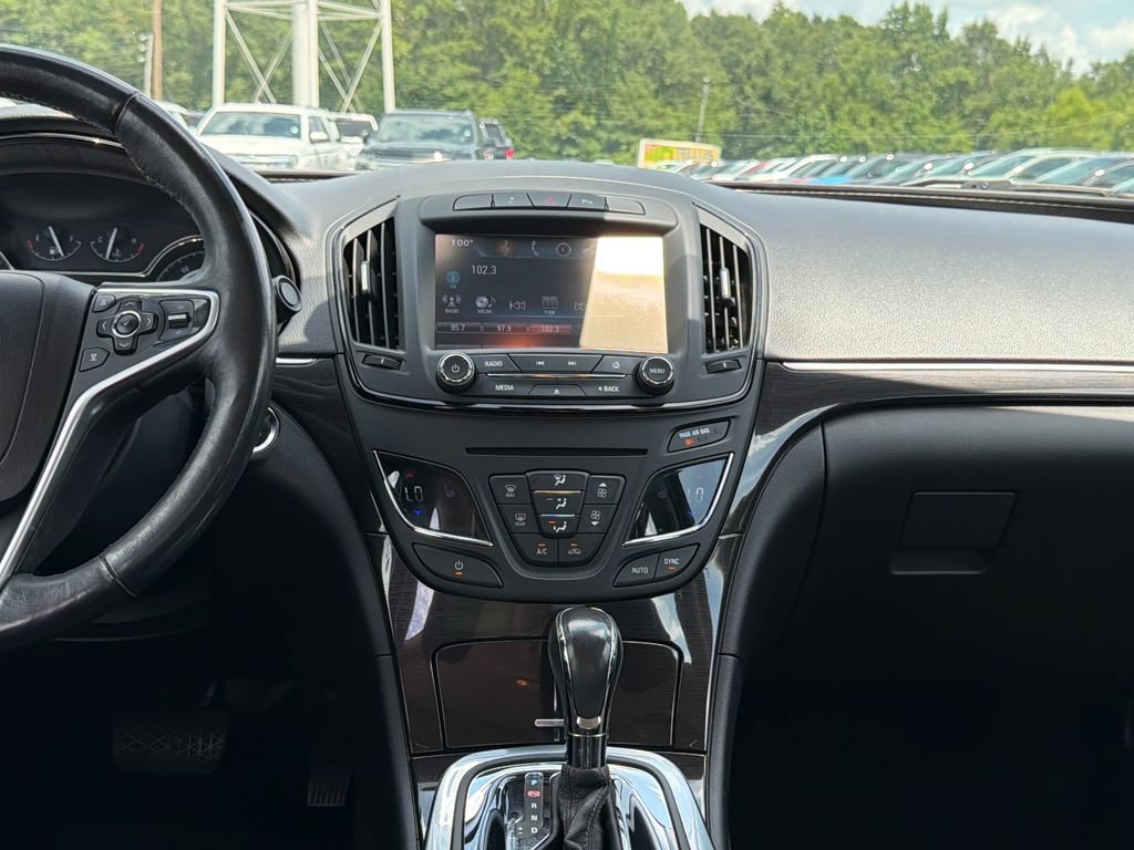 Used 2017 Buick Regal Premium FWD image 15