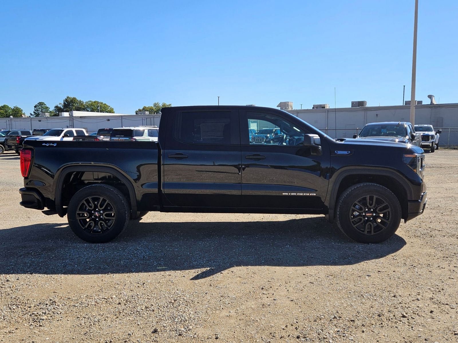 New 2026 GMC Sierra 1500 Pro w/ Graphite Edition AWD/4WD image 7