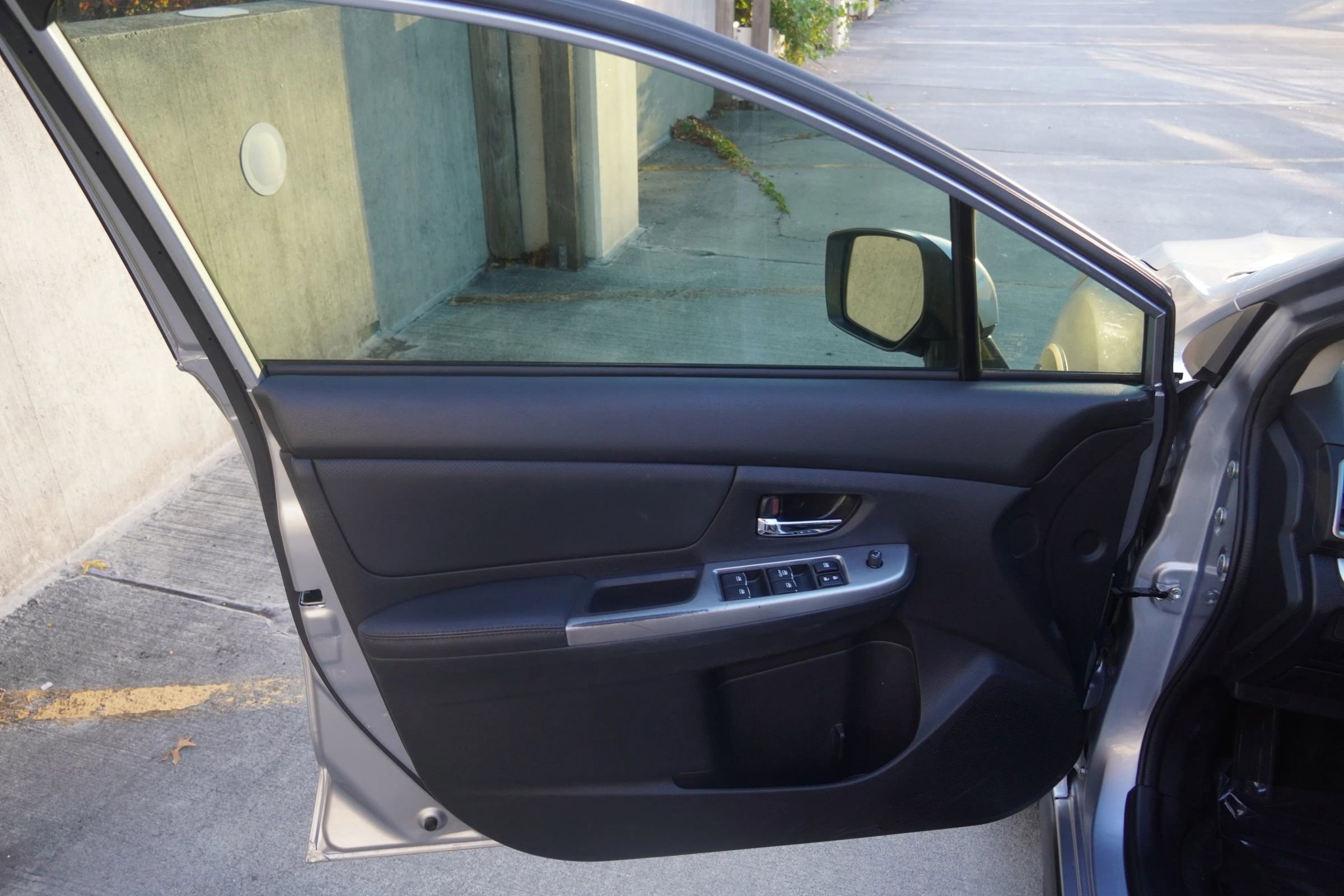 Used 2015 Subaru Crosstrek 2.0i Limited image 26